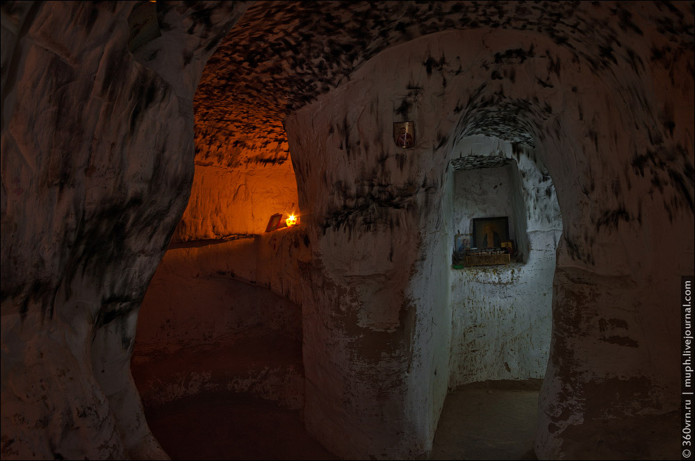 Киевские пещеры 2